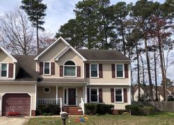 Pre-foreclosure in  LYNNHURST BLVD Chesapeake, VA 23321