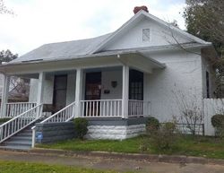 Pre-foreclosure Listing in MCLEOD AVE SELMA, AL 36701