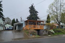 Pre-foreclosure in  E 11TH ST Vancouver, WA 98661