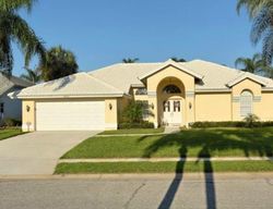 Pre-foreclosure in  KILTY CT E Bradenton, FL 34203