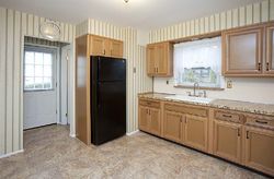 Pre-foreclosure in  HILLSIDE DR Yonkers, NY 10705