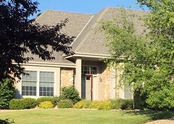 Pre-foreclosure Listing in WOODBURNE CT PEWAUKEE, WI 53072