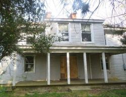 Pre-foreclosure Listing in BRICKHOUSE RD LOUISA, VA 23093