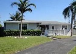Pre-foreclosure in  NW 1ST TER Pompano Beach, FL 33060