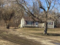Pre-foreclosure in  SUNNYDALE ST Burton, MI 48509