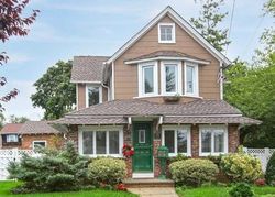 Pre-foreclosure in  HILLSIDE AVE Bellmore, NY 11710