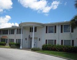 Pre-foreclosure in  NE 22ND WAY  Fort Lauderdale, FL 33308