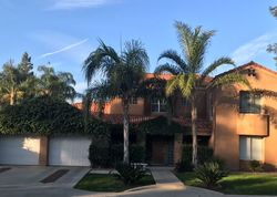 Pre-foreclosure in  E FEATHER RIVER DR Fresno, CA 93730