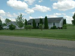 Pre-foreclosure Listing in E 400 N FREMONT, IN 46737