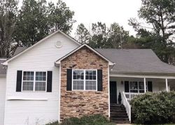 Pre-foreclosure in  GREATWOOD DR White, GA 30184