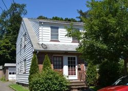 Pre-foreclosure Listing in N 17TH ST HALEDON, NJ 07508