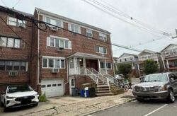Pre-foreclosure in  SUNSET AVE Bayonne, NJ 07002
