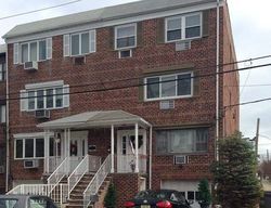Pre-foreclosure in  SUNSET AVE Bayonne, NJ 07002