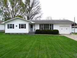 Pre-foreclosure Listing in HILLCREST DR RED OAK, IA 51566