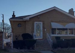 Pre-foreclosure in  S VERNON AVE Chicago, IL 60628