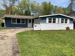 Pre-foreclosure in  DICE ST South Bend, IN 46614