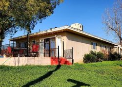 Pre-foreclosure in  LOWELL DR Bakersfield, CA 93308