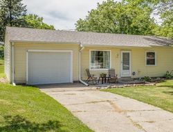 Pre-foreclosure in  E 40TH ST Des Moines, IA 50317