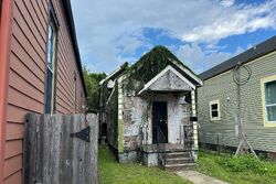 Pre-foreclosure in  ANNUNCIATION ST New Orleans, LA 70115