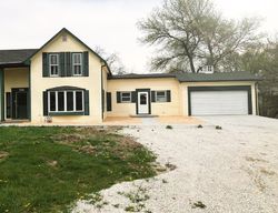 Pre-foreclosure in  N COMMERCIAL ST Carson, IA 51525