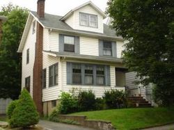 Pre-foreclosure Listing in HEDDEN TER NORTH ARLINGTON, NJ 07031