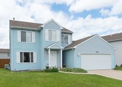 Pre-foreclosure in  ALPINE WAY Plainfield, IL 60586