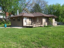 Pre-foreclosure in  5TH AVE Sioux City, IA 51106