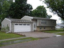 Pre-foreclosure in  S COTTONWOOD ST New London, IA 52645