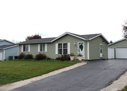 Pre-foreclosure Listing in LUCKIE CT ZION, IL 60099