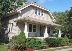 Pre-foreclosure Listing in CRESCENTWOOD AVE EASTPOINTE, MI 48021