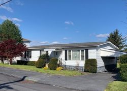 Pre-foreclosure Listing in 1/2 PLANE ST PITTSTON, PA 18641