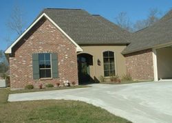 Pre-foreclosure Listing in WOODSTOCK WAY DR GREENWELL SPRINGS, LA 70739