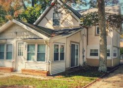 Pre-foreclosure in  OCEAN AVE Beachwood, NJ 08722