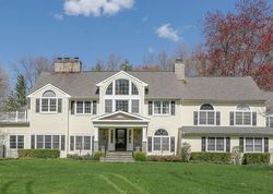 Pre-foreclosure Listing in HEDGEROW LN GREENWICH, CT 06831