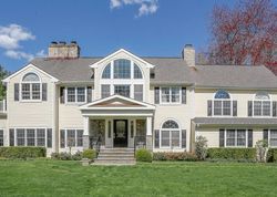 Pre-foreclosure Listing in HEDGEROW LN GREENWICH, CT 06831