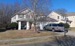 Pre-foreclosure in  STONE MOUNTAIN DR Gastonia, NC 28054