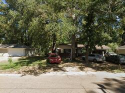 Pre-foreclosure in  LONGWOOD DR Jackson, MS 39212