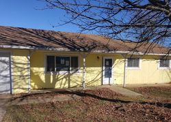 Pre-foreclosure in  COUNTRY LN Mount Vernon, MO 65712