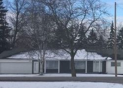 Pre-foreclosure Listing in DUNGARVIN DR GRAND BLANC, MI 48439