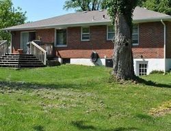 Pre-foreclosure in  E INDEPENDENCE AVE Independence, MO 64050