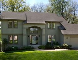 Pre-foreclosure in  ENCHANTED DR Mound, MN 55364