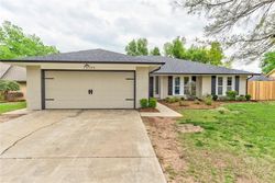 Pre-foreclosure in  MORITZ CT Oklahoma City, OK 73162