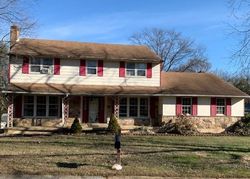 Pre-foreclosure Listing in N GATE RD WILMINGTON, DE 19810