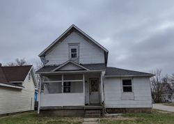 Pre-foreclosure Listing in S 19TH ST NEW CASTLE, IN 47362