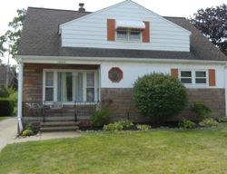 Pre-foreclosure in  RAYMOND AVE Cleveland, OH 44125