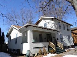 Pre-foreclosure Listing in 22ND ST ROCK ISLAND, IL 61201