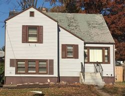 Pre-foreclosure Listing in E MILTON AVE RAHWAY, NJ 07065