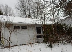  Riverside Dr, Painesville OH