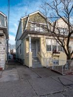 Pre-foreclosure in  E 46TH ST Brooklyn, NY 11203