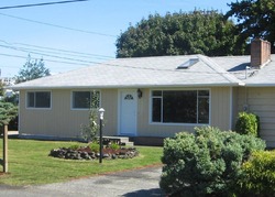 Pre-foreclosure in  TERRACE RD SW Lakewood, WA 98498